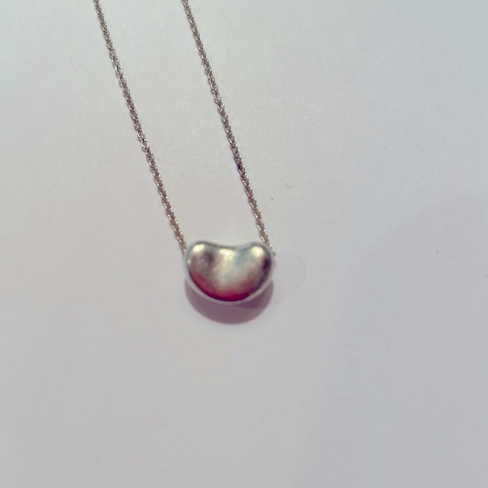 Tiffany Elsa Peretti Bean Necklace